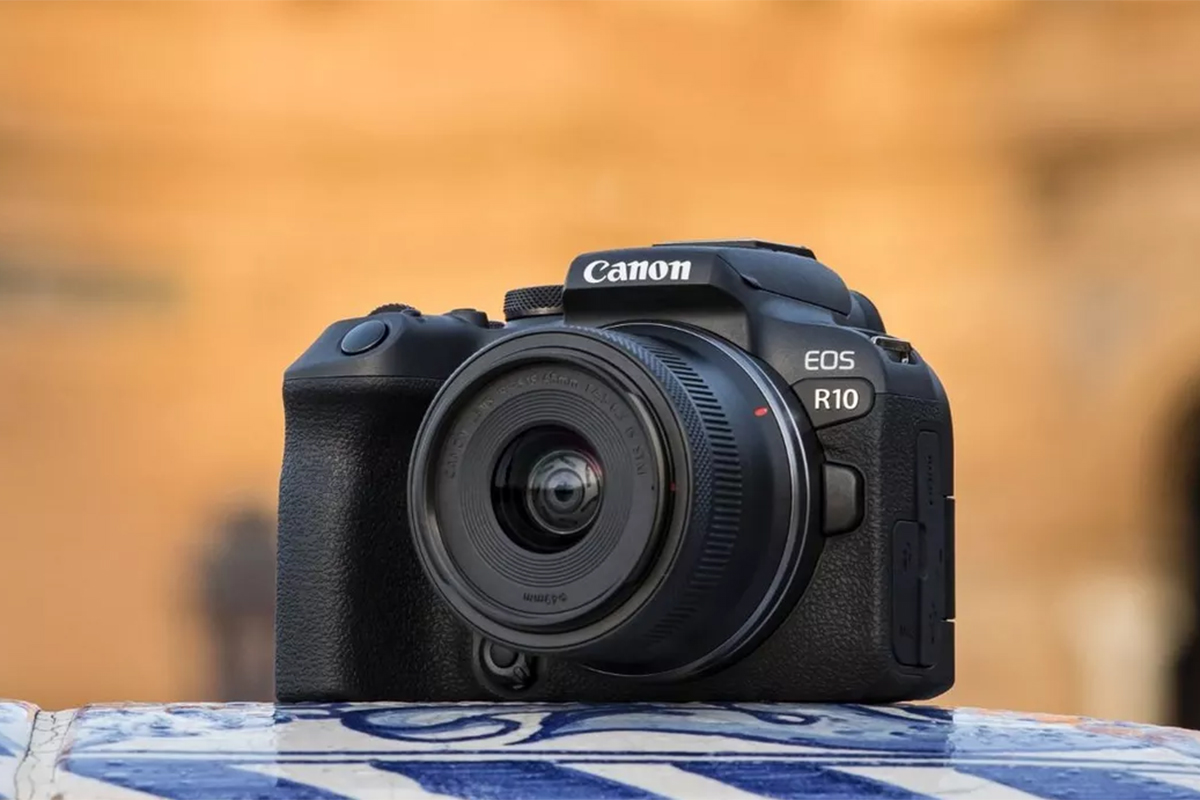 https://store.canon.it/camp/offerta-su-fotocamere/9500006/